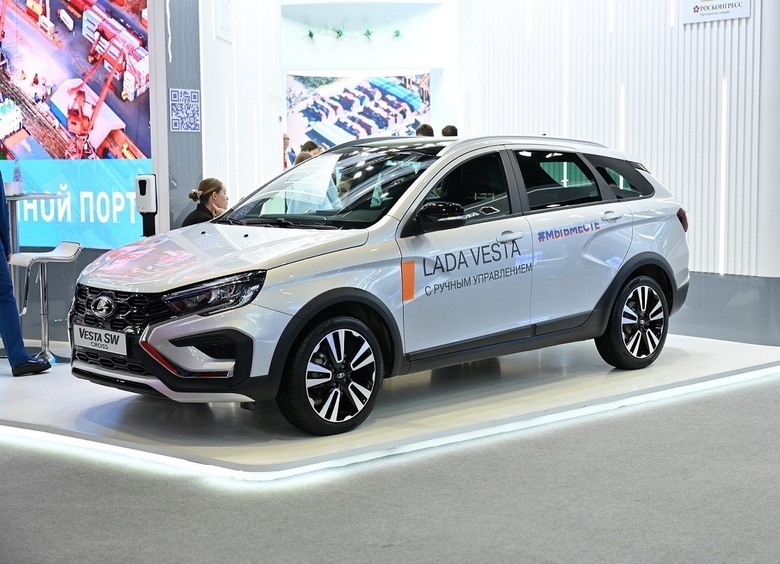 АВТОВАЗ представил новую версию LADA Vesta