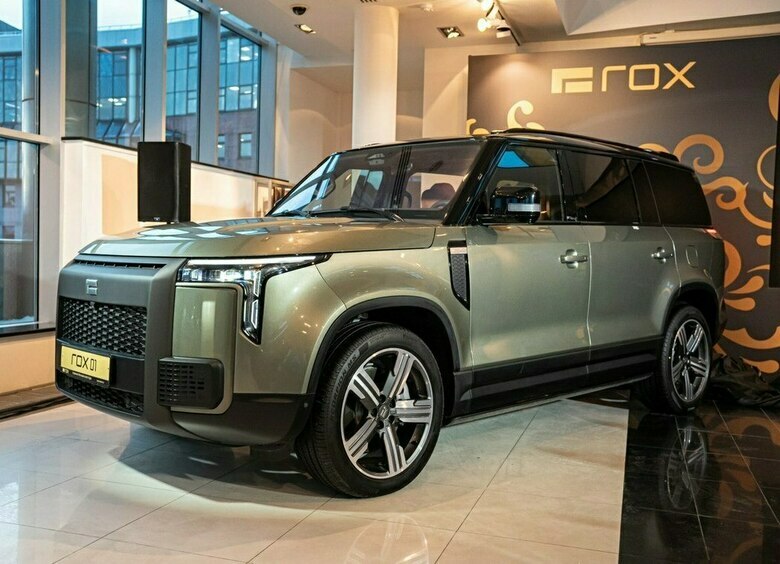 Большой премиальный внедорожник от компании ROX доехал до России