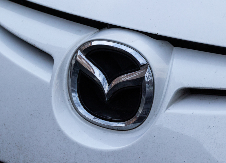 Mazda6 и другие: Mazda снимает с конвейера сразу четыре модели