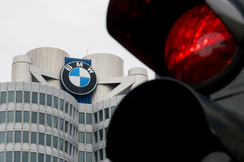 Перед лицом краха: BMW и думать не думает о полноценном возвращении в Россию