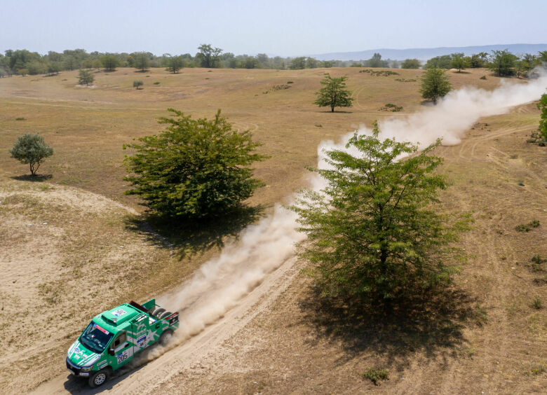 Ужасное ралли Silkway 2022: адская жара и автомобильный хаос